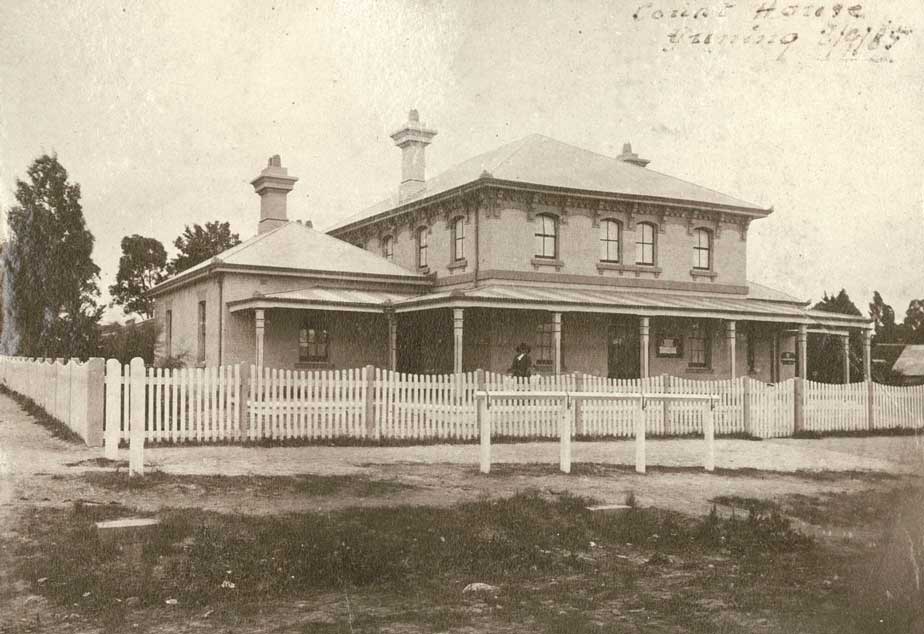 Gunning courthouse, opened 4 Sep 1879, photo 3 Sep 1885. Photo ID: SRNSW 4346_a020_a020000332.jpg Gunning courthouse, opened 4 Sep 1879, photo 3 Sep 1885. Photo ID: SRNSW 4346_a020_a020000332.jpg
