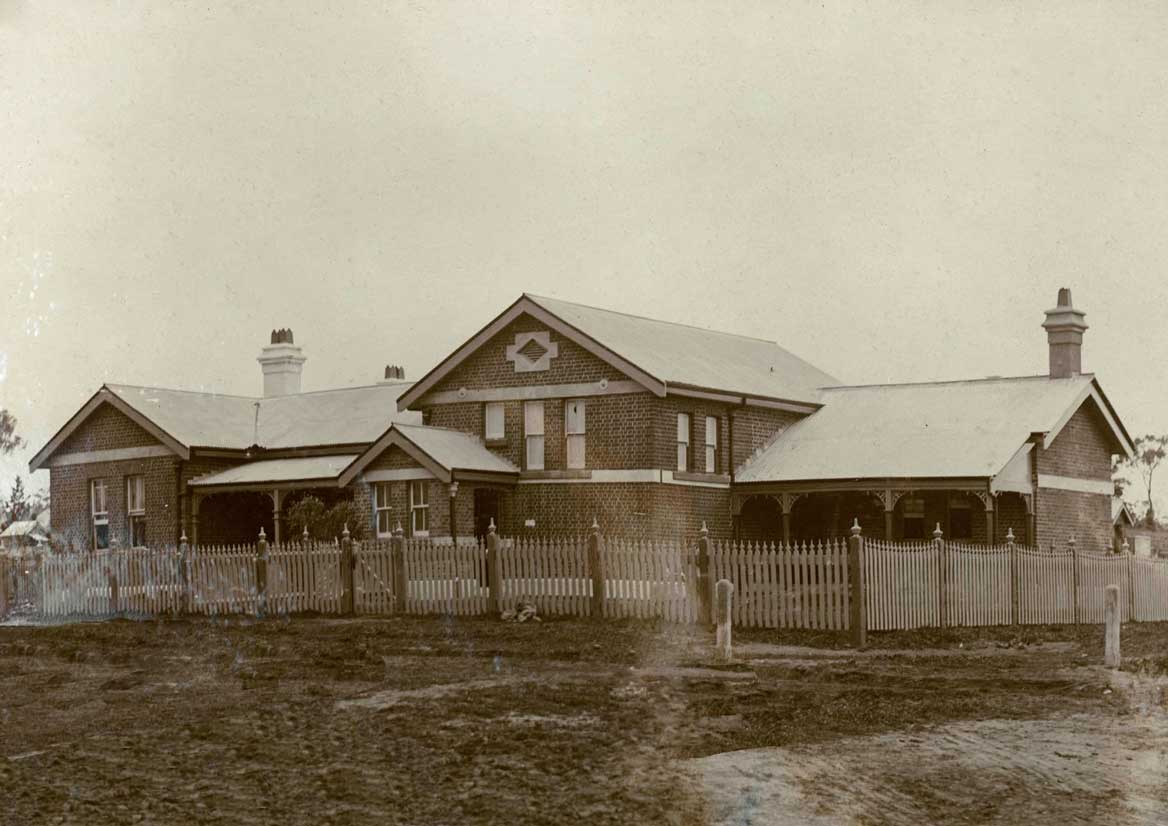 Cudal courthouse and lock-up, built 1885. Photo ID: SRNSW 4346 _a020_a020000040.jpg Cudal courthouse and lock-up, built 1885. Photo ID: SRNSW 4346 _a020_a020000040.jpg