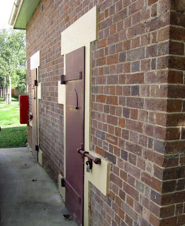 Dubbo courthouse holding cells. Photo: Peter de Waal Dubbo courthouse holding cells. Photo: Peter de Waal