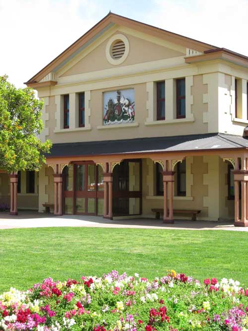 Broken Hill courthouse. Photo: Peter de Waal Broken Hill courthouse. Photo: Peter de Waal