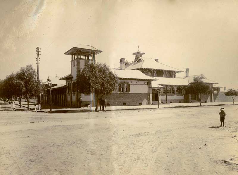 Bourke courthouse, opened 5 Feb 1900. Photo ID: SRNSW 4346_a020_a020000055.jpg
