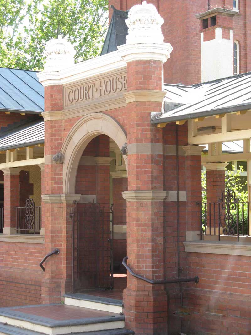 Wagga Wagga courthouse, side entrance. Photo: Peter de Waal
