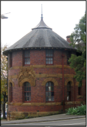 Darlinghurst Police Station constructed 1899. Photo: Peter de Waal. Darlinghurst Police Station constructed 1899. Photo: Peter de Waal.