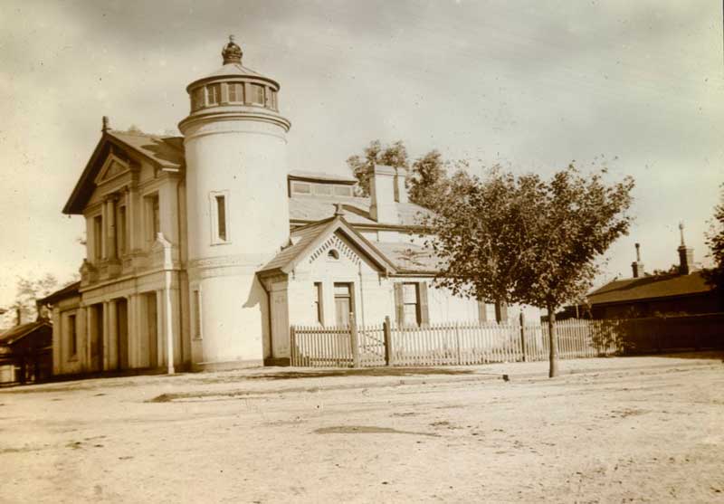 Wangaratta courthouse, 1912. Image: Victorian State Library collection. Reproduction: Peter de Waal Wangaratta courthouse, 1912. Image: Victorian State Library collection. Reproduction: Peter de Waal
