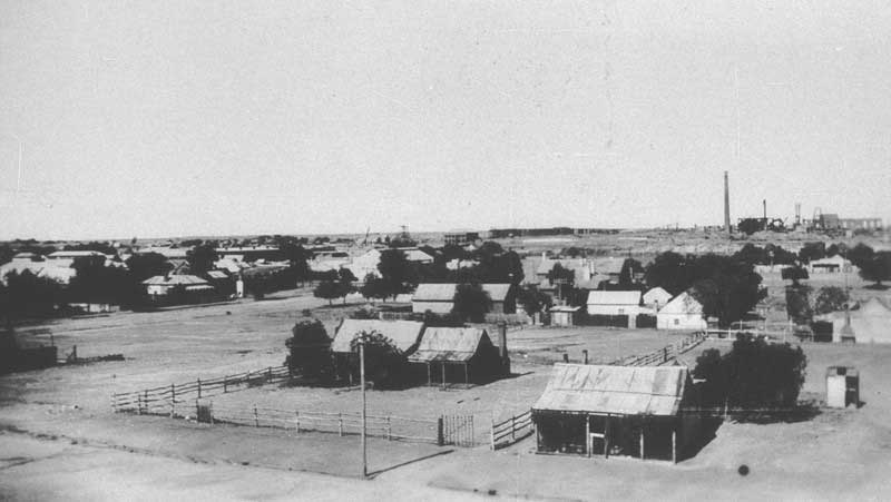 View of Cobar from fire station - Cobar, NSW, c. 1922. Image: NSW State Library collection. Reproduction: Peter de Waal View of Cobar from fire station - Cobar, NSW, c. 1922. Image: NSW State Library collection. Reproduction: Peter de Waal
