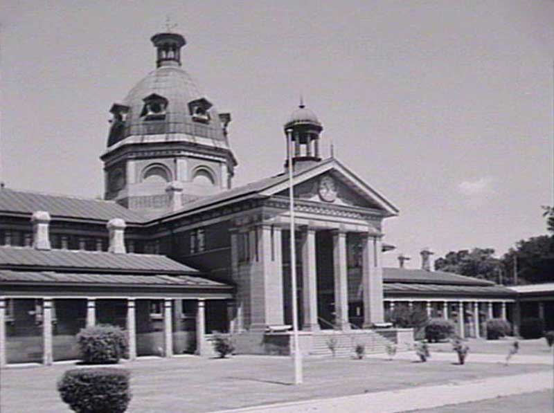 Bathurst courthouse. Image: NSW State Library collection. Reproduction: Peter de Waal