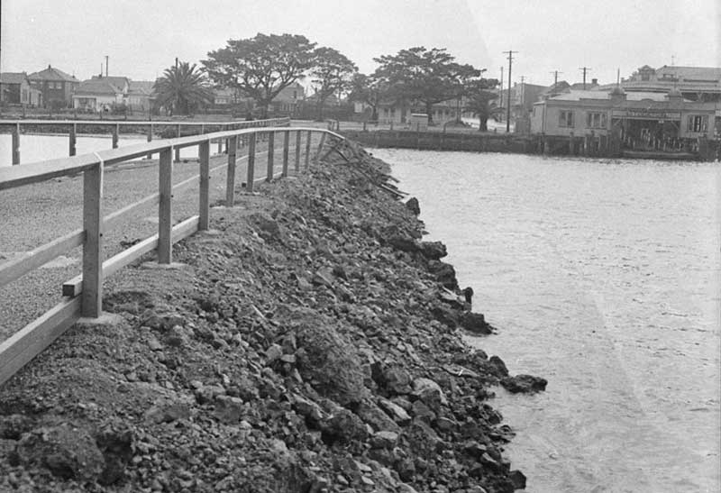Stockton ferry wharf, top right. Image: NSW State Library collection. Reproduction: Peter de Waal