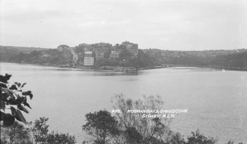 Mosman Bay and Sirius Cove, c. 1928-32. Image: NSW State Library collection. Reproduction: Peter de Waal