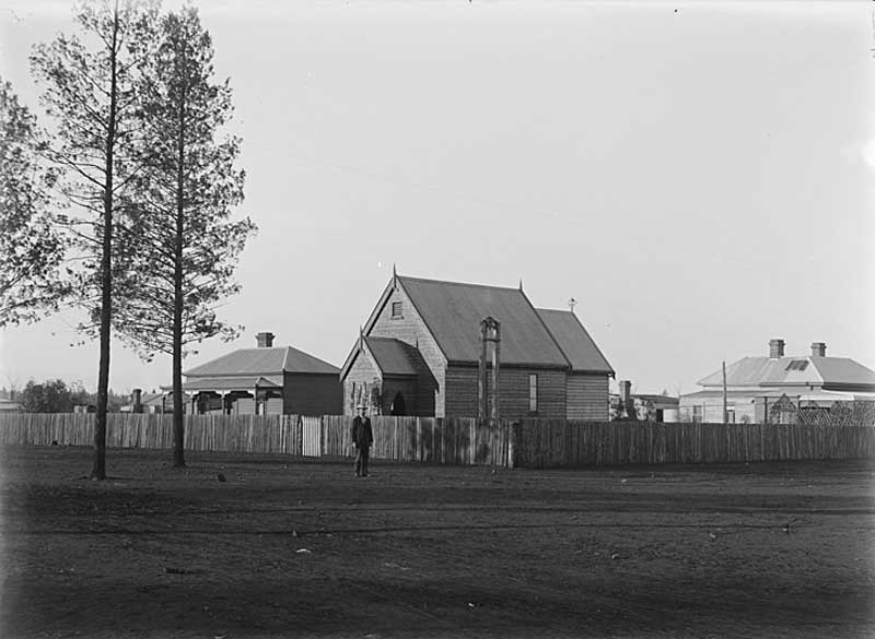 Wyalong Church of England, 1891-c. 1901. Image: NSW State Library collection. Reproduction: Peter de Waal
