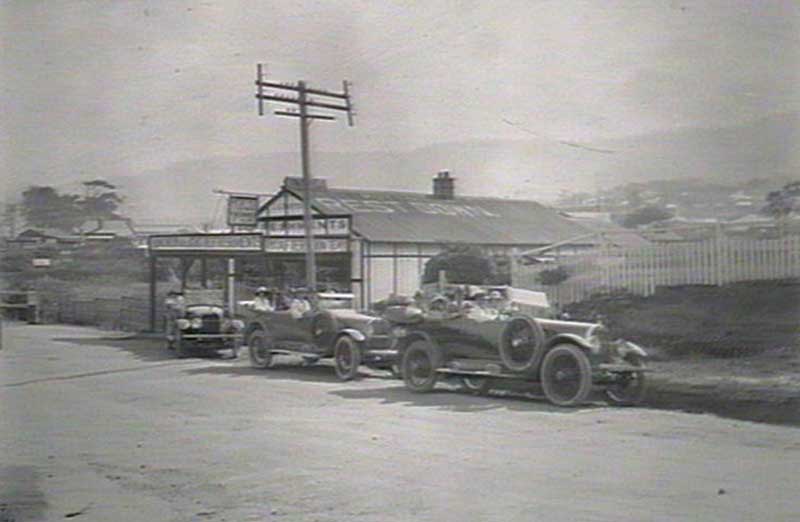 Rest house at Thirroul, Mar 1922. Image: NSW State Library collection. Reproduction: Peter de Waal