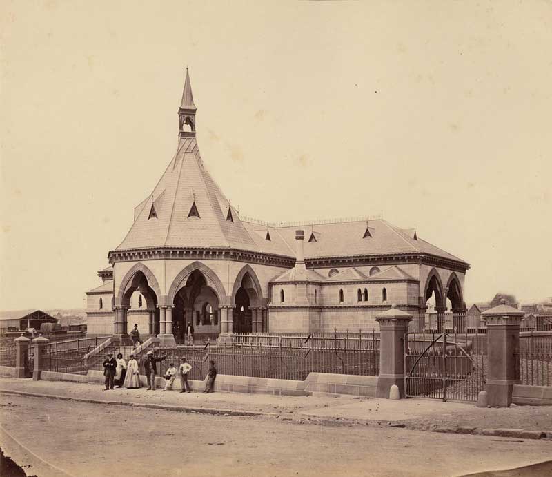 Mortuary Station, front view, Redfern, 1871. Image: NSW State Library collection. Reproduction: Peter de Waal