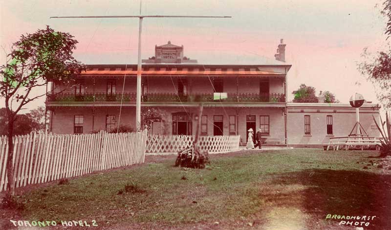 Toronto Hotel, c. 1911-1915. Image: NSW State Library collection. Reproduction: Peter de Waal